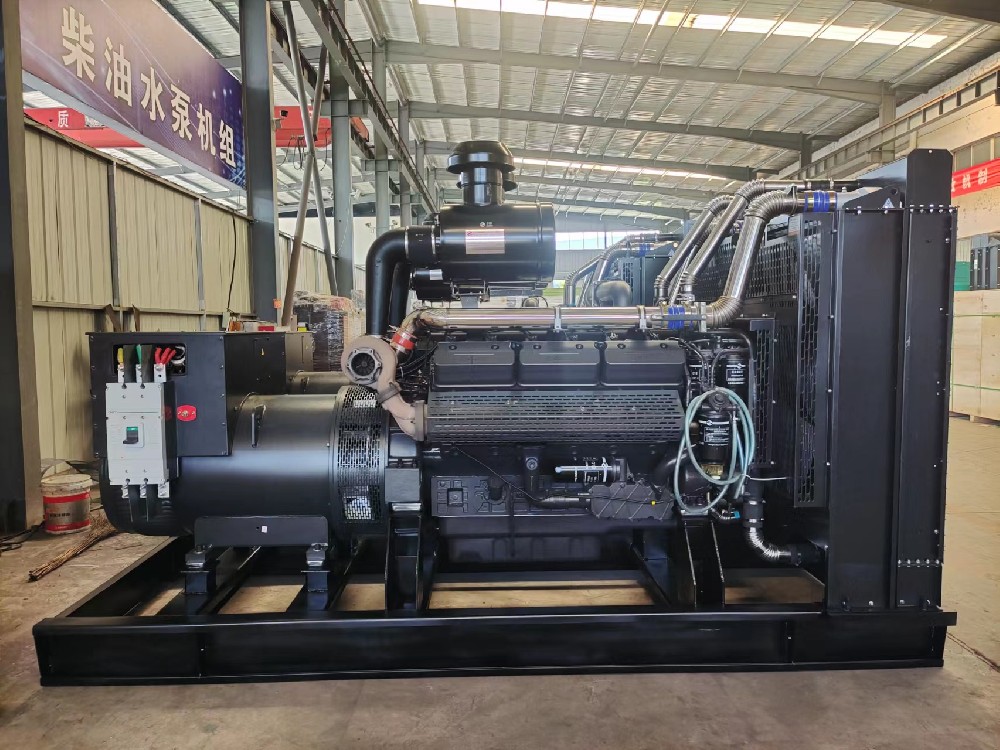 550千瓦上柴發(fā)電機組  12GTAA27-G31