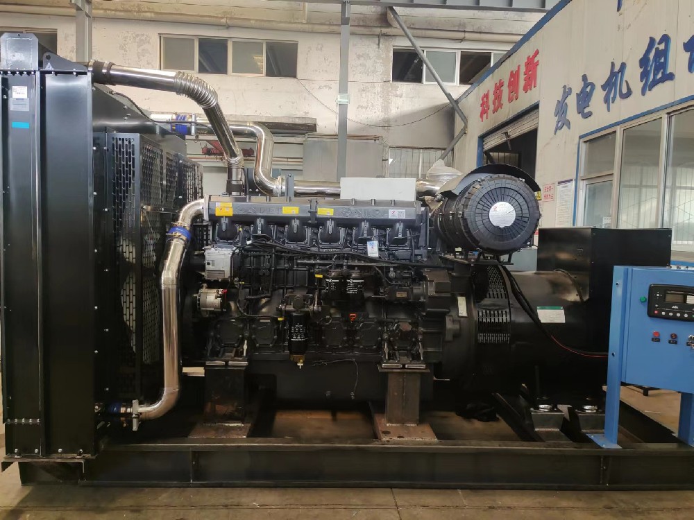 720千瓦上柴發(fā)電機組  720千瓦-6KTAA25-G320