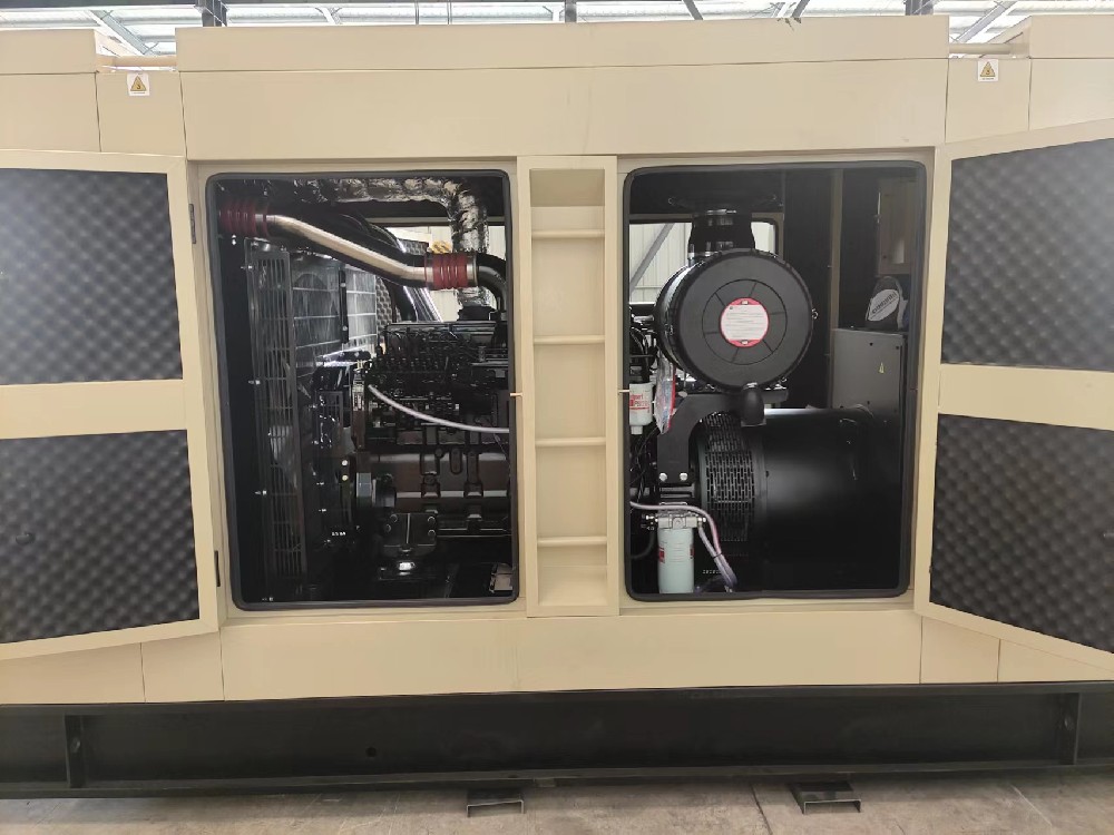 250千瓦東風(fēng)康明斯發(fā)電機(jī)組
